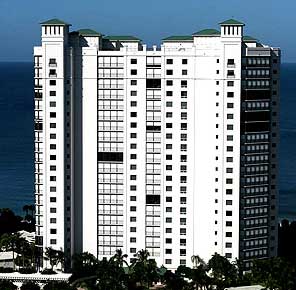 The Carlysle at Bay Colony, Naples Florida